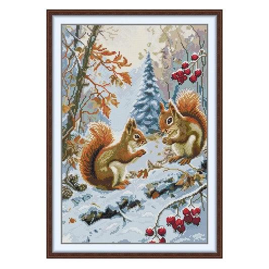 Esquilos na Manhã de Neve